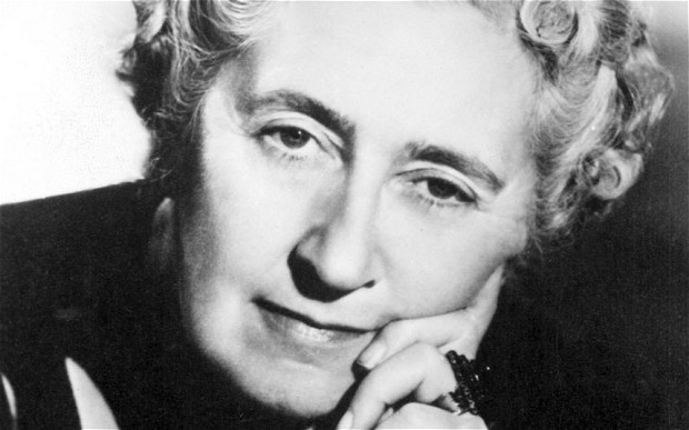 agatha christie, autora de romance policial